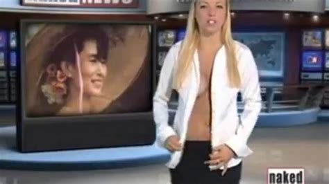 Newscaster Strips And Shows Off Her Amazing Body Porn Videos