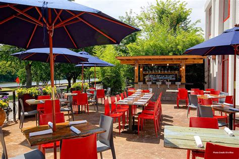 East Falls’ Top 5 Restaurants with Outdoor Seating - The Overlook