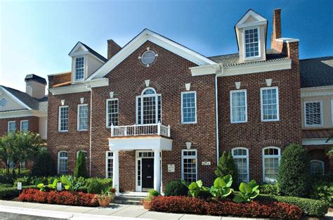 View photos, see new listings, compare properties and get information on open houses. The Manor at Buckhead - Atlanta, GA | Apartment Finder