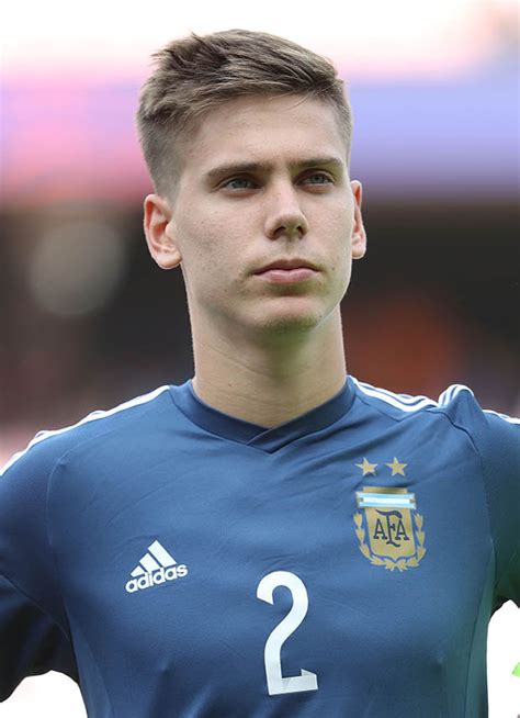 Discover everything you want to know about juan foyth: ¡Bomba! Juan Foyth será convocado a la Selección mayor ...