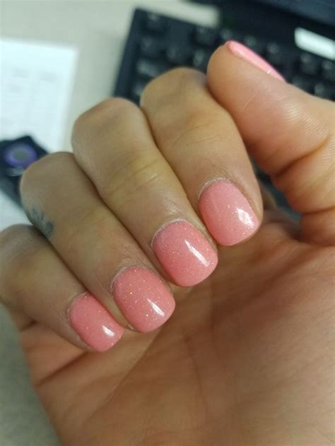 Absolutely obsessed with dipping powder nails. SNS "pretty in pink". #