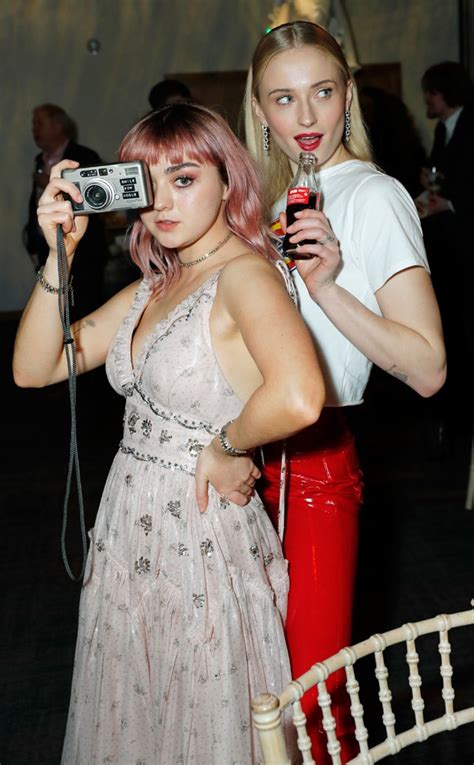 Maisie Williams And Sophie Turner From The Big Picture Todays Hot