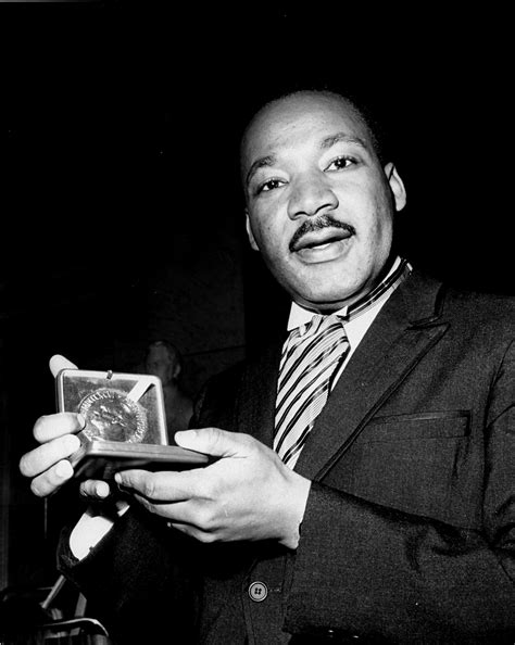 Martin Luther King Jr At Emaze Presentation
