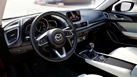 2018 Mazda 3 Hatchback Pictures And Videos Mazda Usa
