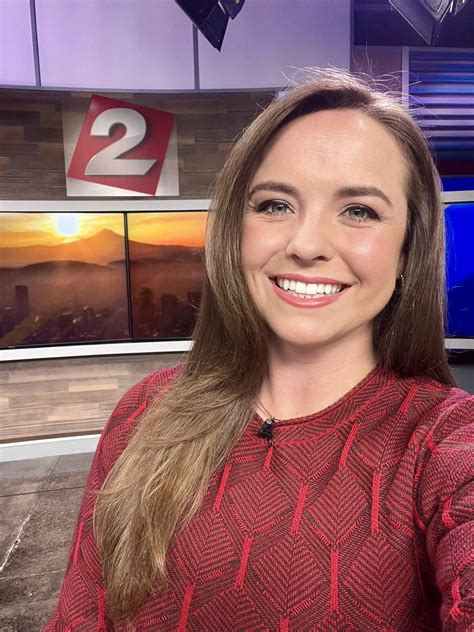 Wesleigh Ogle KATU : r/hot_reporters