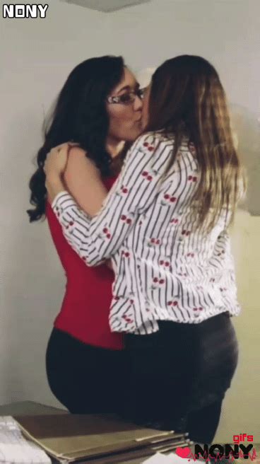 Actriz Habitar Llanura hot sexy lesbians kissing Transición para agregar Sofocar