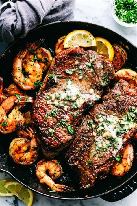 Mix with a fork to combine thoroughly. Garlic Butter Steak and Shrimps Recipe | Cooking Frog