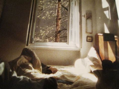 Kleinere schlafzimmer haben oft nicht genug platz für einen freistehenden kleiderschrank. Schlafzimmer in Berlin - Neukölln 1989 | Leben in ...