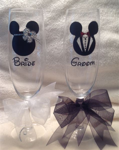 Tdy Designs Minnie And Mickey Bride And Groom Xl Champagne Glasses