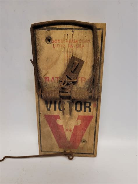 Vintage Victor Wooden Rat Trap Lititz Pa Pre Owned Etsy