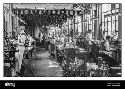 Silversmiths At Work In Sheffield In The 1900s Hi Res Stock Photography