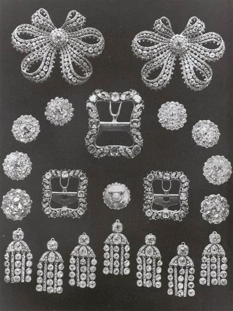 The Lost Jewels And Treasures Of The Romanovs 12 Diamond Buttons Epoch
