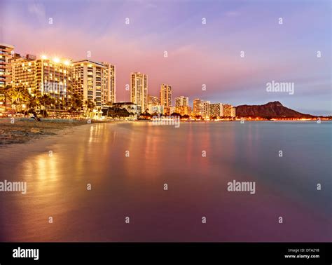 Waikiki Beach At Dusk Honolulu Oahu Hawaii Usa Stock Photo Alamy