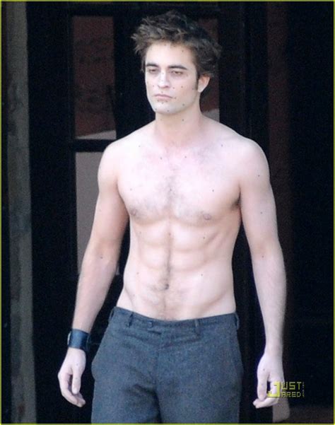 Robert Pattinson New Moon Shirtless Twilight Series Photo