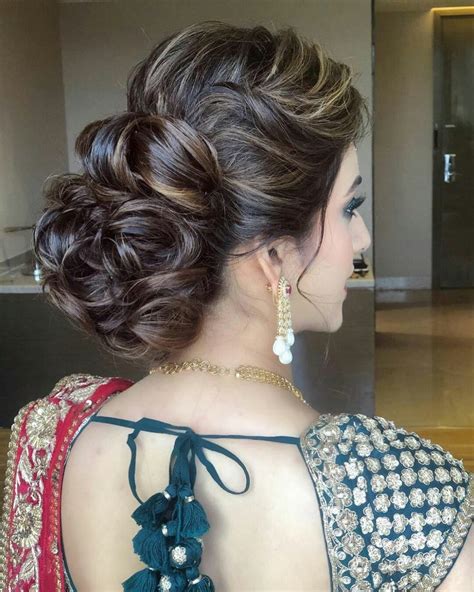 Https://techalive.net/hairstyle/bun Hairstyle For Long Hair On Saree