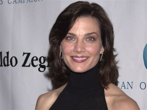 Pictures Of Terry Farrell