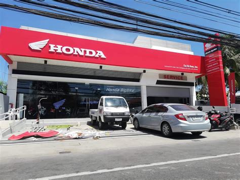 Honda Opens 3 Flagship Motorcycle Shops In March