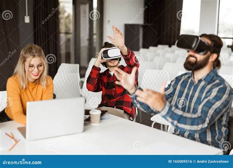 Virtual Reality Designer Business Augmented Reality Digital Vr Office