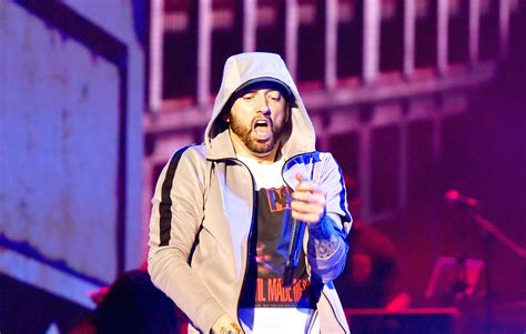 Eminem Has Announced His First Tour Dates For 2019