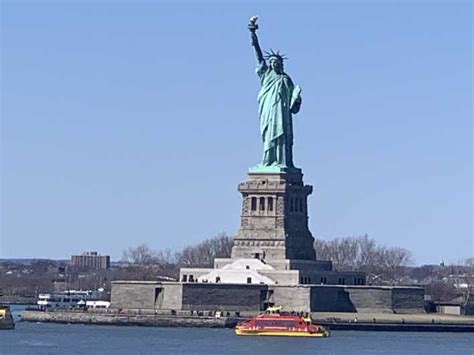 Nyc Guided Tour Of Staten Island Ferry And Statue Of Liberty Getyourguide