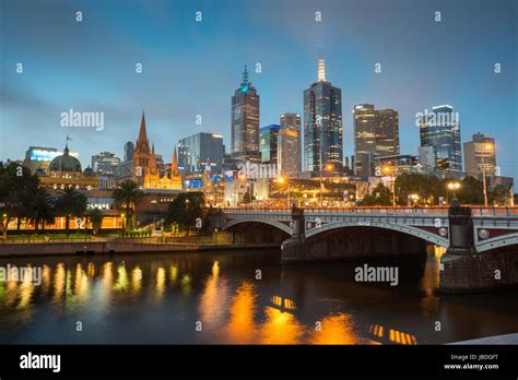 Melbourne City Skyline Sunset Hi Res Stock Photography And Images Alamy