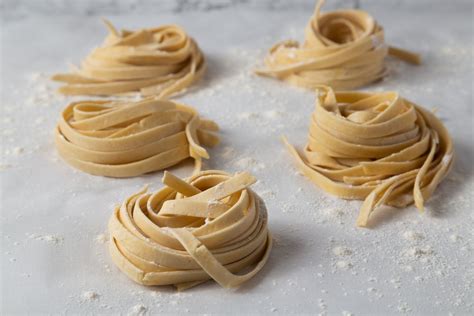 Making Pasta from Scratch - Cooking with Carbs