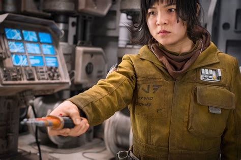 New Picture Of Rose Tico From The Last Jedi Revealed The Star Wars Underworld