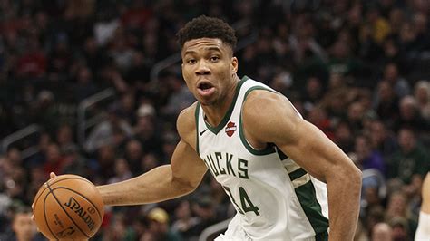 Giannis antetokounmpo plays for the milwaukee bucks, and he's an incredible person with and inspiring and wonderful origin story. The Giannis Antetokounmpo show invades Chase Center on underwhelming night | KNBR-AF