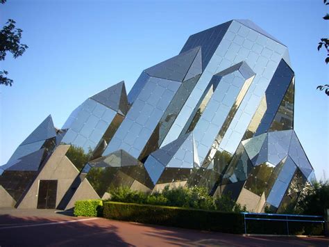 25 World Best Iconic Buildings Of Modern Architecture Modern