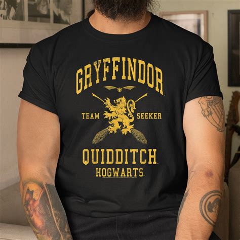 Harry Potter Gryffindor Team Seeker Hogwarts Quidditch Shirt Teeuni
