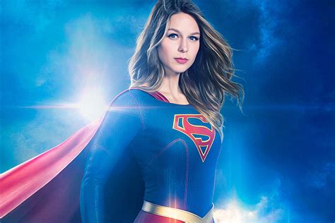 Supergirl Looks Like Supergirl In New Season 2 Poster