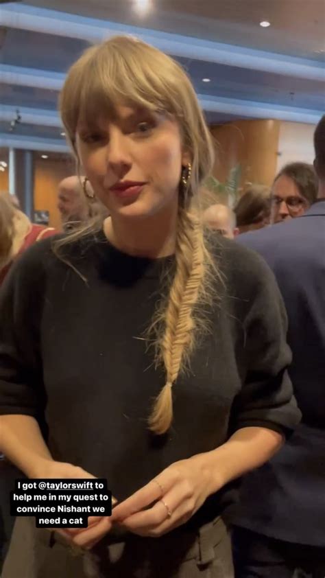 Taylor Swift Updates ⏰ On Twitter 🎥 Taylorswift13 Helping A Fan Convince A Friend To Adopt A