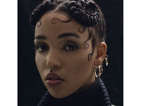 7 Reasons Why Fka Twigs Is Our New Beauty Inspiration In 2020 Short