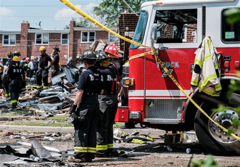 Gas Explosion Leaves 1 Dead And 6 Injured In Baltimore Cbs News