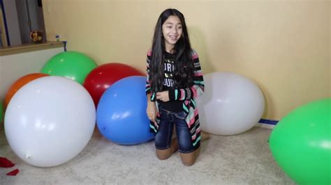 Mega Huge Balloon Pop Worlds Biggest Balloons B2cutecupcakes Youtube