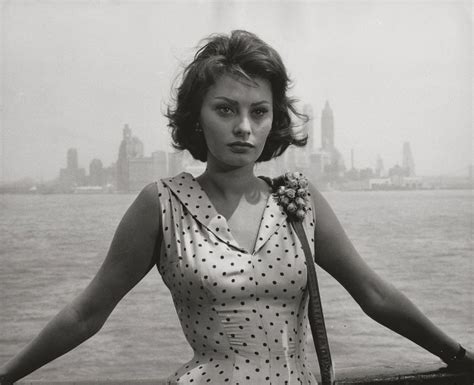 The Aesthetics Of Being Sophia Loren Images Sophia Loren Sofia Loren