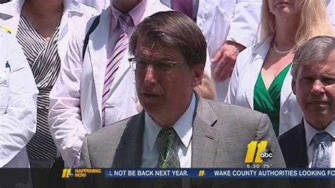 North Carolina Doctors Governor Pat Mccrory Meet To Back His Medicaid Plan Abc11 Raleigh Durham