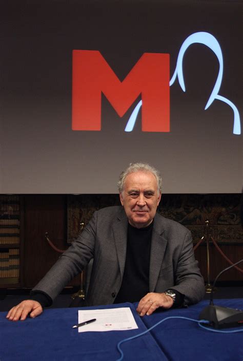 Michele media in category michele santoro. Michele Santoro riparte da "M" e da Raitre per dare nuova ...