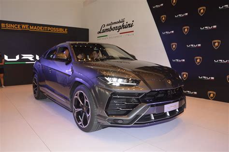 Lamborghini urus malaysia 2020 | review ft. Lamborghini Urus debuts in Malaysia | CarSifu