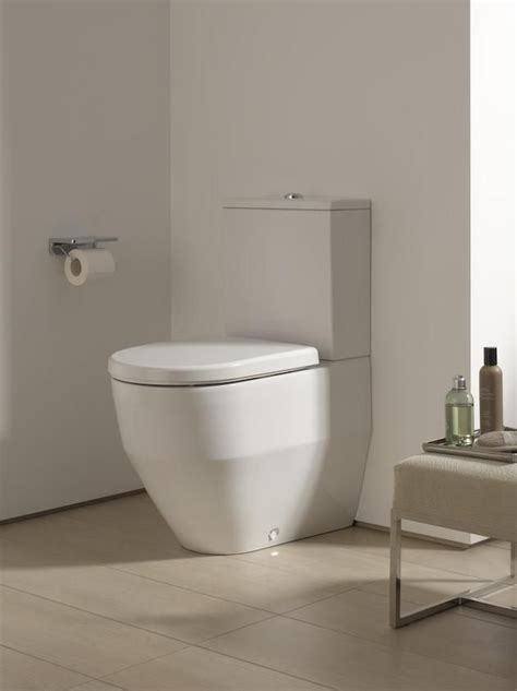Laufen Pro Close Coupled Wc Suite Closed Back And Cistern And Seat
