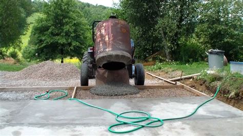 Pouring a concrete driveway takes 1 to 3 days on average, not including excavation or. Pouring cement driveway - YouTube