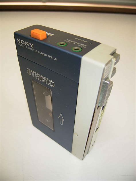 Torsonic polarity syndrome, in south park animation. TPS-L2元祖ウォークマン: 私的電脳小物遊戯