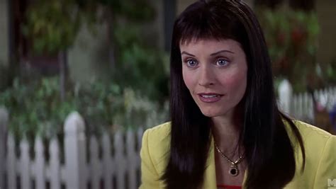Will Courteney Cox Ever Live Down Her ‘scream 3 Bangs