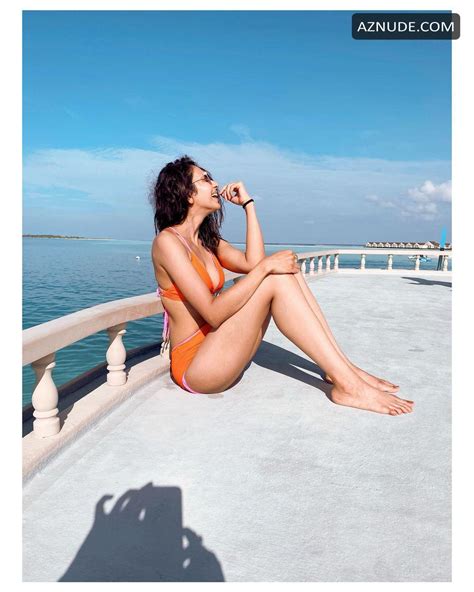 Rakul Preet Singh Hot Bikini Pics Collection Aznude