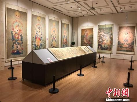 台湾电视人江吉雄收藏“明清汉传佛像画”在沪开展 每日头条