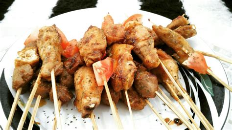 Resep sayap bakar tomat, resep sayap ayam paling praktis dan enak! SAYAP AYAM & BAKSO BAKAR MANIS-PEDAS | Lanalouie