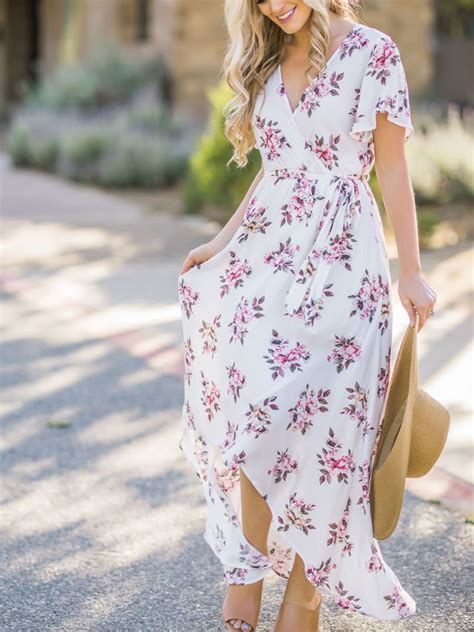 Floral Dresses Perfect For Summer Wedding Guests