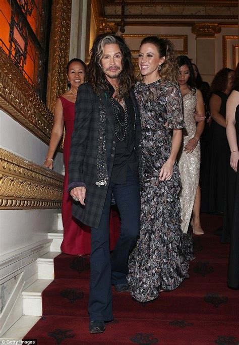 Steven Tyler 68 And Girlfriend Aimee 28 May Be Engaged Steven