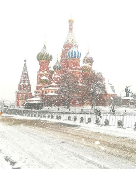 Snežni Zamet Stoletja Kako Moskva Preživlja Dan Pojutrišnjem