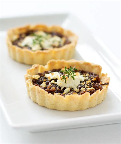 Balsamic Onion Tart With Goat Cheese And Thyme Recipe Hearth